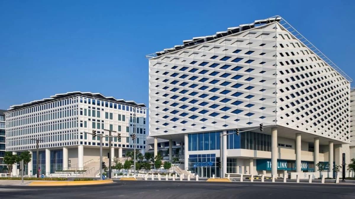 Aldar, Mubadala acquire 'The Link' at Masdar City for AED 654 million