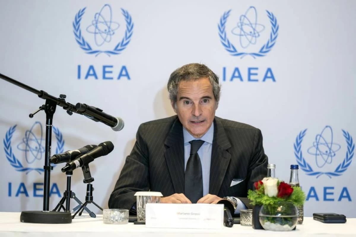 Director General of IAEA commends UAE Peaceful Nuclear Energy Programme, stresses importance of maintaining nuclear safety, security