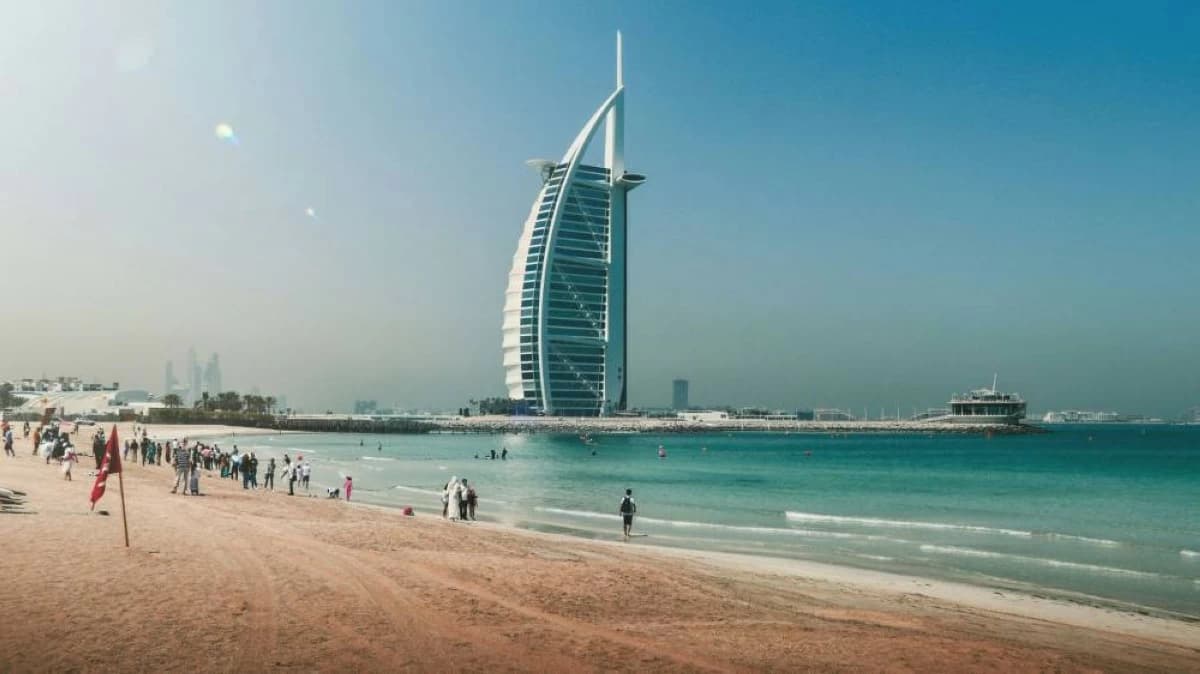 Dubai and UAE weekend weather update: High humidity, morning fog advisories, and ideal beach conditions