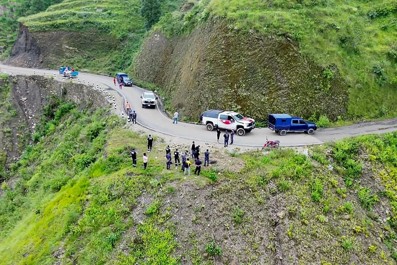 UAE Search and Rescue Team commences field operations in flood-affected areas of Nepal